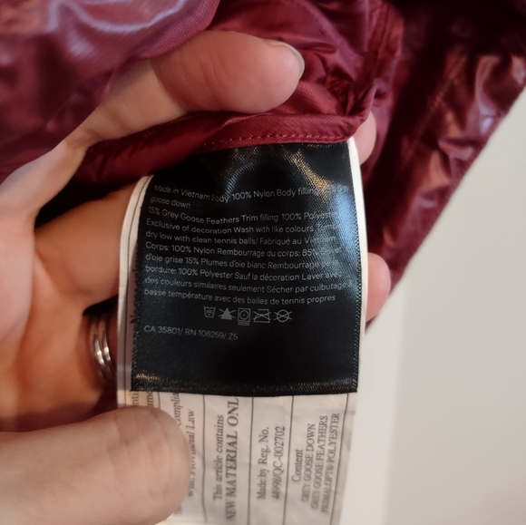 Lululemon Pack It Down Vest Shine Chianti NWT - Picture 10 of 14